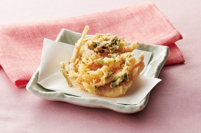 富山の白えびとセリのかき揚げ