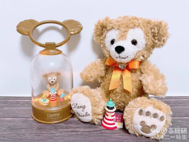 SSサイズのぬいぐるみと灯台のカプセルトイ