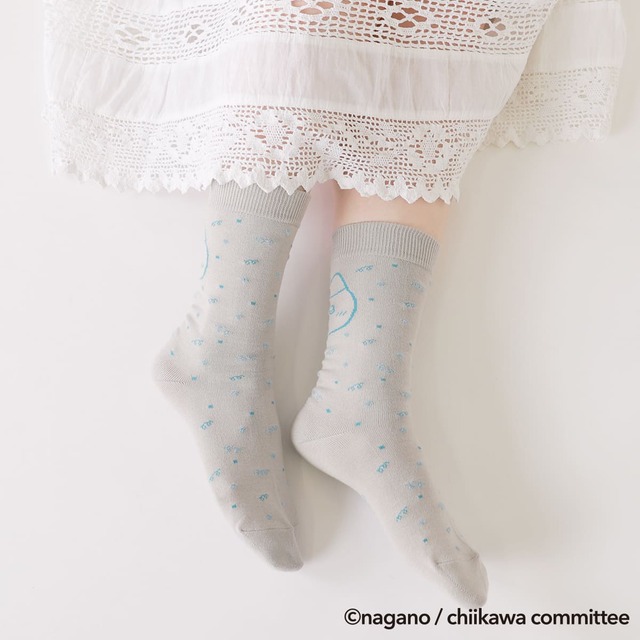 【ちいかわ×靴下屋】総柄の部分にモール糸が使われているのでふわふわ！