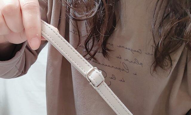 ショルダーは、長さが調節できます