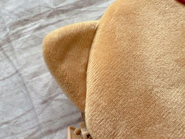 毛足の短いぬいぐるみ風の生地。手触り抜群で癒されます！