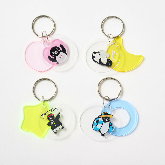 Suicaのペンギン フリップキーホルダー／各1,600円（税込）