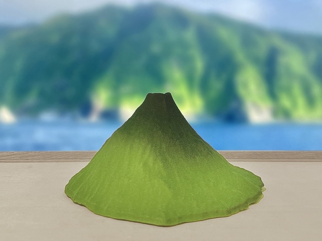 山菓子　八丈島　西山（夏） 