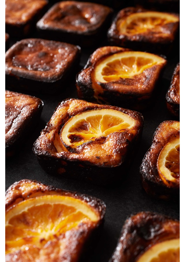 「黒いチーズケーキ　BLOCK BLOCK TOKYO」