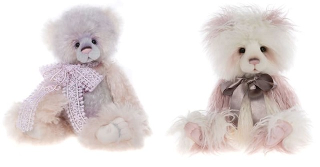 【＃くまフェス in 銀座三越 2023】左：＜チャーリーベアーズ社＞チャーリーモヘアイヤーベア2023 62,800円（5点限り） ※世界400体限定、右：＜チャーリーベアーズ社＞チャーリーイヤーベア2023 22,000円（5点限り） ※世界4,000体限定