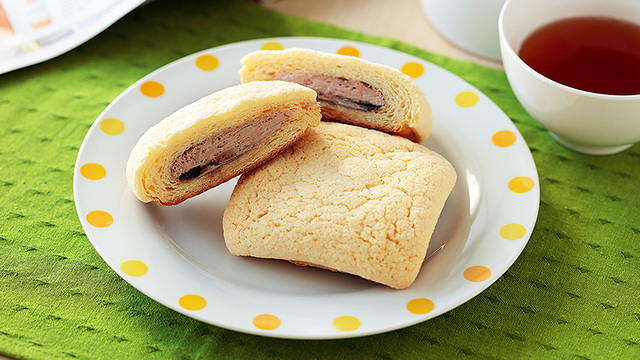 デニッシュメロンチョコホイップ