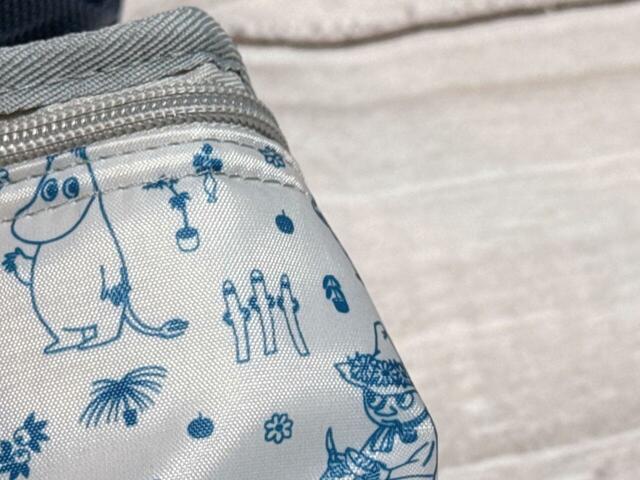 【MOOMIN＜ムーミン＞ ボックス型の大容量 保冷保温バッグ】素材はポリエステル。内側は保冷・保温機能付きで丈夫です◎