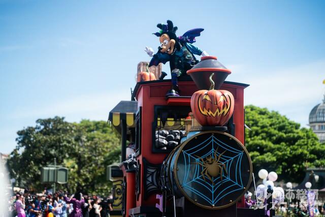 スプーキー“Boo!”パレード