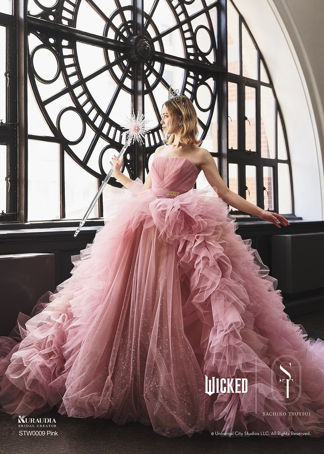 【クラウディア】『ウィキッド』新作ウェディングドレス「WICKED|SACHIKO TSUTSUI」 STW0009_Pink