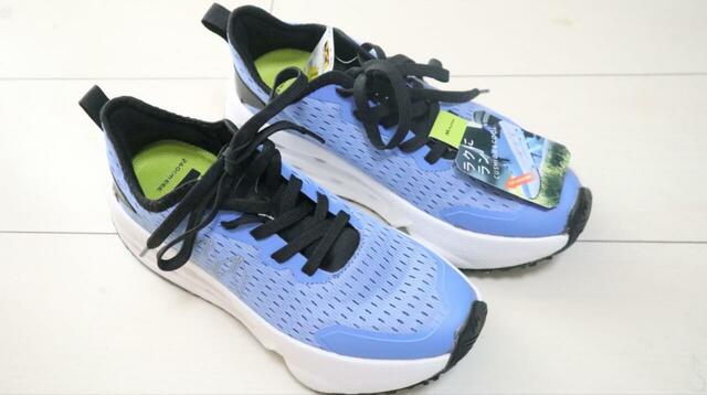 【ワークマン マンダムフライギア ドライランチャー】カラーはゼニスブルーとブラックの2展開。ゼニスブルーはさわやかな水色です♪