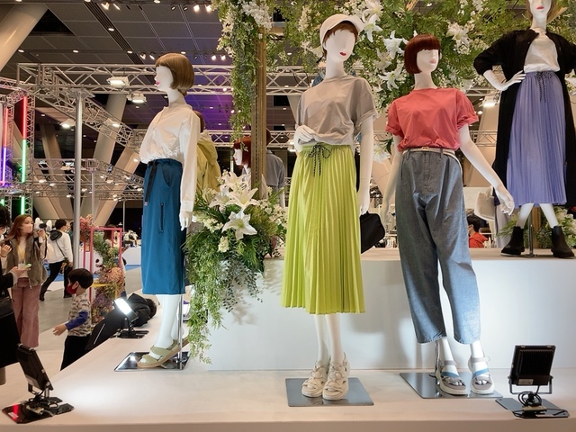 【ワークマン フェミニン】カラフルなラインナップが豊富で、気分が上がりました