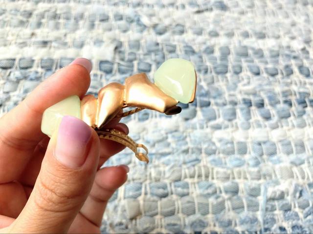 【ダイソー×minaコラボ　バレッタ（No.147）】大きすぎないサイズ感