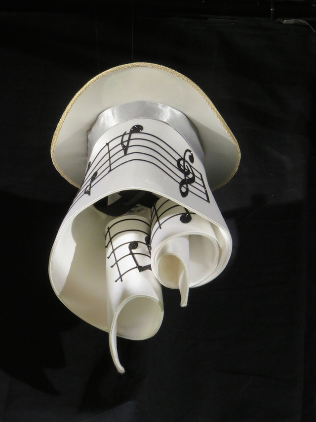 D23 Expo Japan 2015 - 東京ディズニーリゾート特別展示 - コスチューム展示 帽子