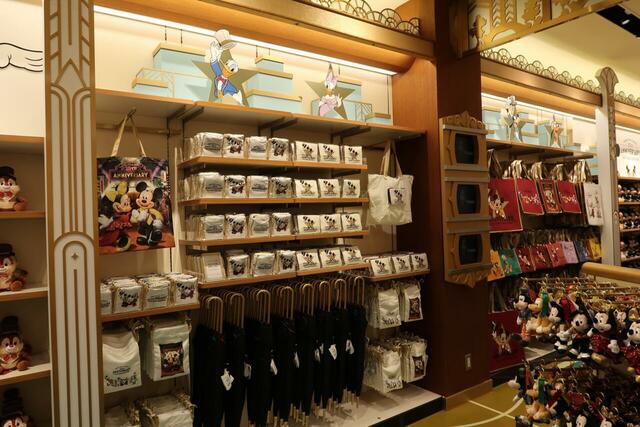 「ディズニーストア 東京ディズニーリゾート店」