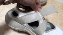 【無印良品 スニーカーサンダル】面ファスナーのベルトで調整・固定する仕様