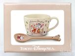 「ダッフィー&フレンズのオータム・ストーリーブック」マグカップ&スプーン