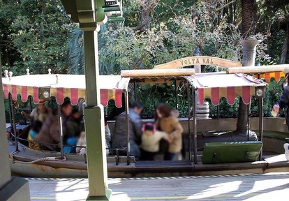 Tdl 9 8リニューアル直前 ジャングルクルーズ に秘められた7つの物語 雑学 2 4 ディズニー特集 ウレぴあ総研