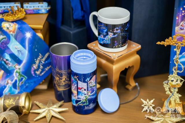 東京ディズニーシーに登場する新ナイトタイムエンターテイメントの世界観がデザインされたグッズ