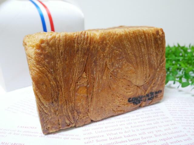 クロワッサン食パン