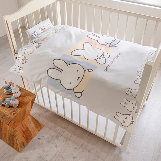【ミッフィー】「ミッフィー」70周年アニバーサリーデザインのベビー寝具