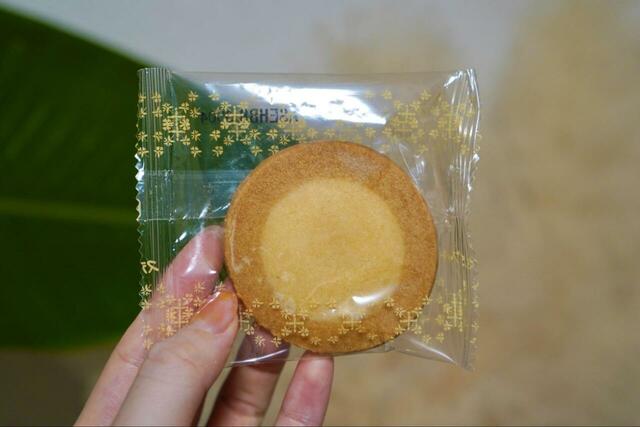 【ステラおばさんのクッキーオンラインストア】”キャラメルカスタード”は優しい甘みが癖になるクッキーです。