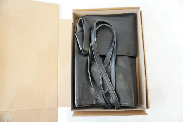 開封してみたところ【THE EDITORS　仕切り付きで整頓上手なレザー調トートバッグBOOK】