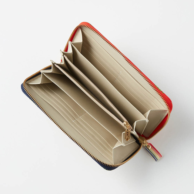 浅草文庫本革長財布［日本製］ 34,900円｜ベルメゾン ディズニー ファンタジー ショップ『三人の騎士』グッズ