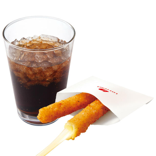 「チーズコンビ」<価格:490円(税込)>【【ロッテリア】ドリンク+サイドメニューのコンビが“390円”から!毎日午後2時からお得な「カフェコンビ」が販売されます!】