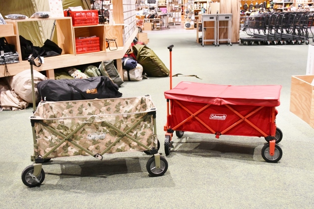 コールマンはカラーのバリエーションが豊富。