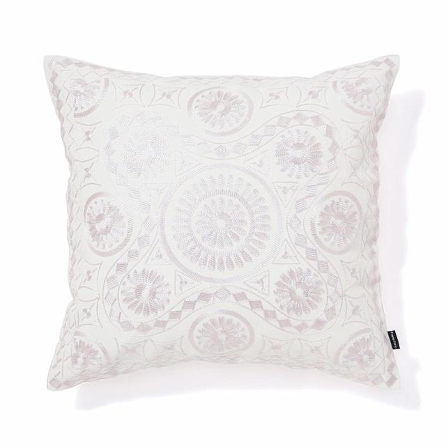 【Francfranc（フランフラン）】タイル EMB クッションカバー ホワイト