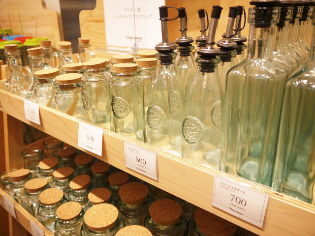 定番商品はモデルチェンジしながら継続販売している