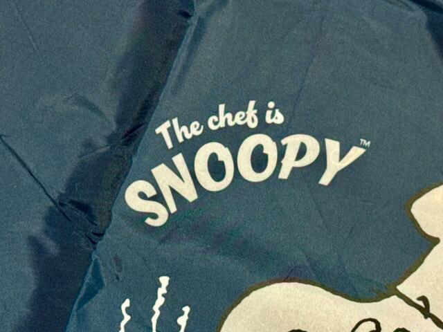 【レタスクラブ2025年12月増刊号付録 SNOOPY でかエコバッグ】「The chef is SNOOPY」のロゴ入り♪