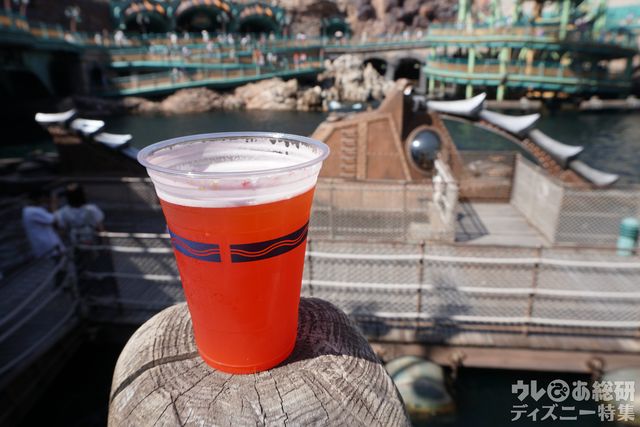 ビアカクテル（ブラッドオレンジ＆ピンクグレープフルーツ）【販売店舗】ノーチラスギャレー｜東京ディズニーシー「ディズニー七夕デイズ」2018年