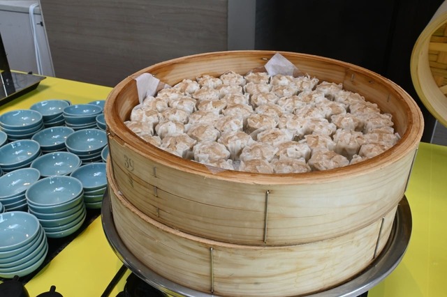 【ヒルトン東京ベイ「BON DANCE」】蒸籠に入った焼売、とっても絶品でした