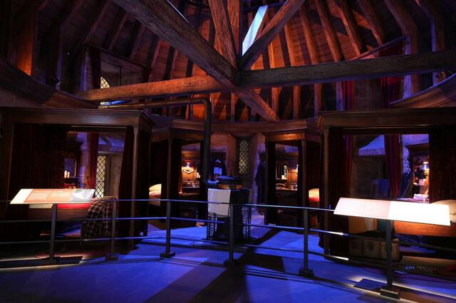 グリフィンドールの男子寮｜ワーナー ブラザース スタジオツアー東京 メイキング・オブ・ハリー・ポッター