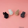 【ミッフィー×OPAQUE.CLIP】「miffy x OPAQUE.CLIP フェイクファーイヤマフ」4,479円/ふわふわのミッフィーのお顔を施したイヤーマフラー