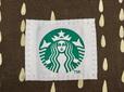 ポケットには、スタバでおなじみのサイレンロゴのプリントタグ付き