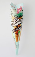 「ジャイアントカプリコ チョコミント味」（江崎グリコ）120円（税込）