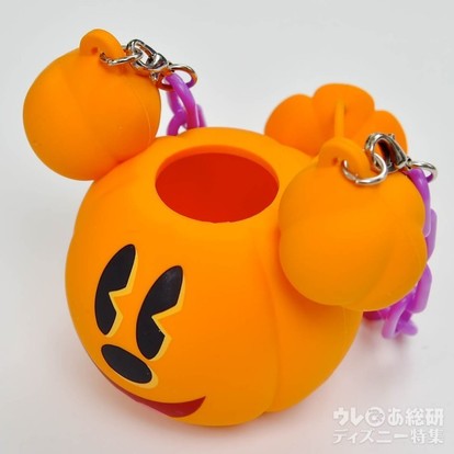 ディズニー・ハロウィーン】ケースが“ぷにぷに”になっちゃった! お菓子