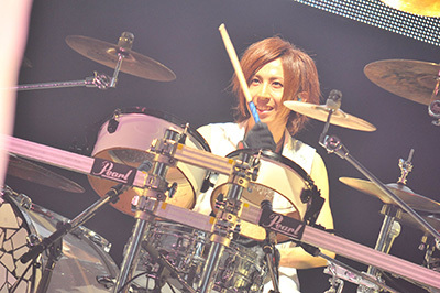 Seika（Dr）　　撮影：河井彩美＜AY-Beatrium＞ 