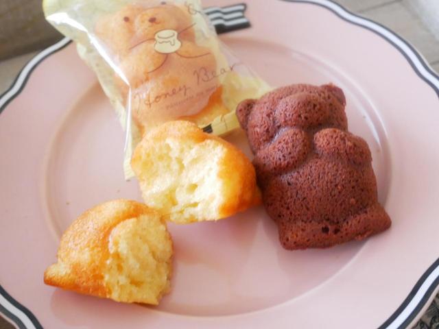 箱も焼菓子もクマ一色で、とってもかわいい！『ハニー・ベア　ショコラ・ベア　アソート』