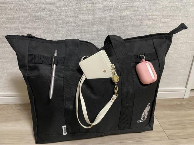 【MOOMIN 撥水 MULTI BIG TOTE BAG BOOK】外ポケットも大容量