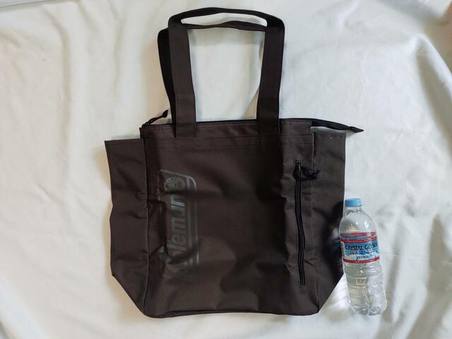 サイズは(約)横32×高さ32×マチ13cm