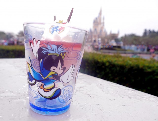 ラズベリーチョコレートムース、スーベニアカップ付き