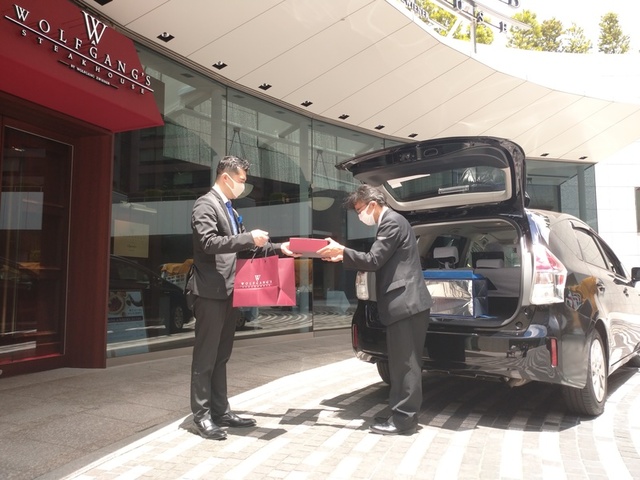 タクシーデリバリー