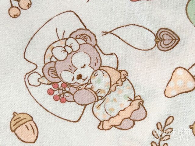 「ダッフィー＆フレンズのフォールズ・サウンド・インビテーション」パジャマ