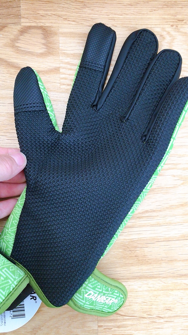 【ワークマン】マイルドウィンターグローブ 1双／合成ゴムでグリップ力強し