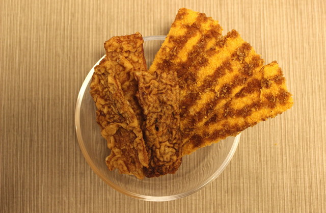 イカ天とソースカツ。食べ応えがあります。