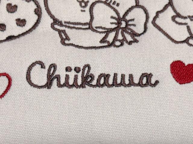 Chiikawaのロゴ刺繍入り♪