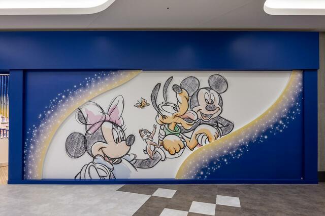 【ディズニーストア 太田イオンモール店】お店のデザイン